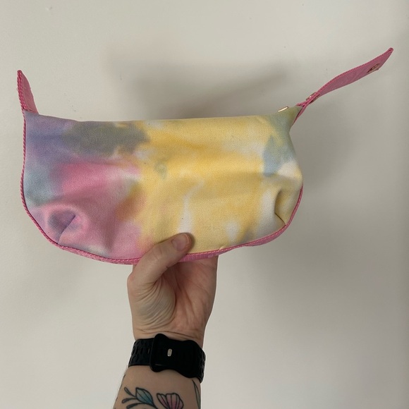 Jeffree Star Spring 2021 Exclusive Tie Dye Makeup Bag Purse - Picture 4 of 8